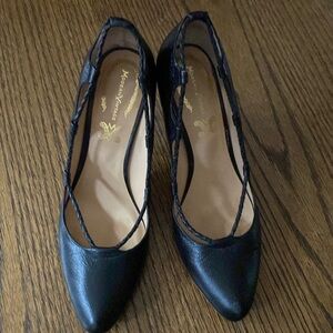 MODERN VINTAGE HEELS 👠 EURO DIZE 38.